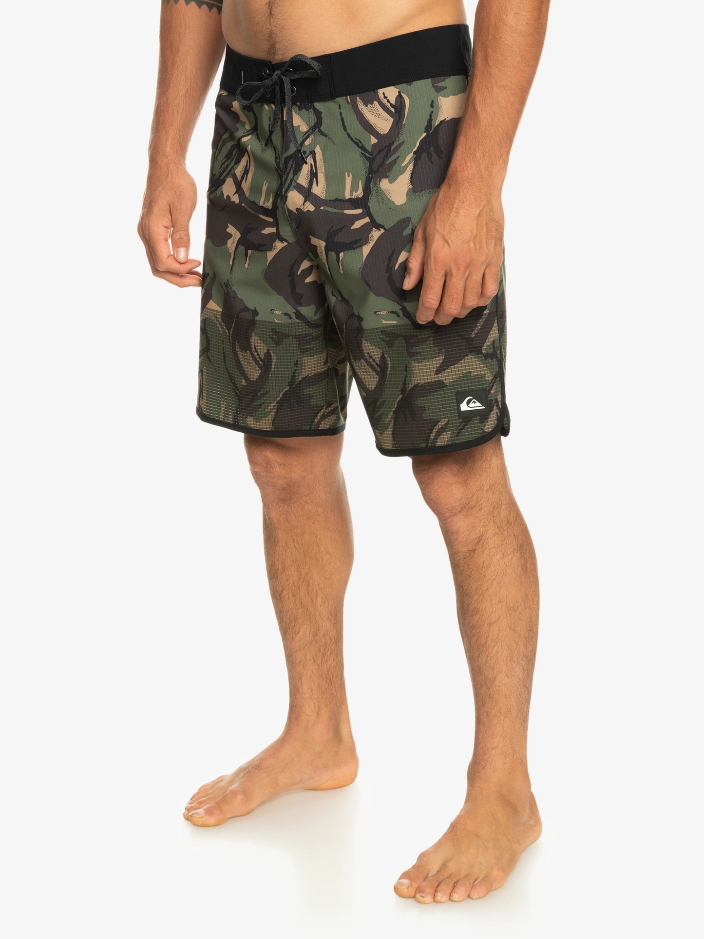 Mens Highlite Scallop 19" Board Shorts - Quiksilver Malaysia