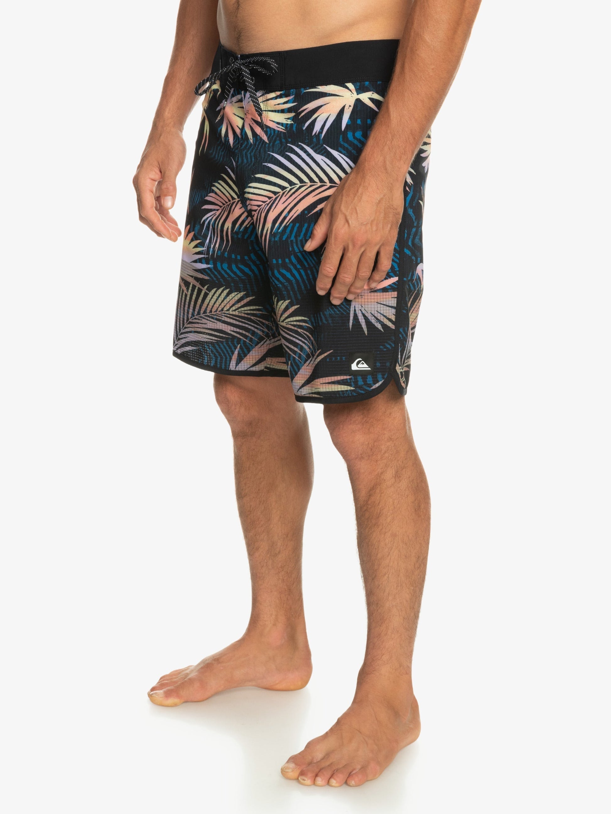 Mens Highlite Scallop 19" Board Shorts - Quiksilver Malaysia