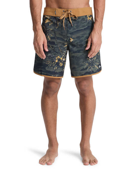 Mens Surfsilk Scallop 18" Boardshorts - Quiksilver Malaysia