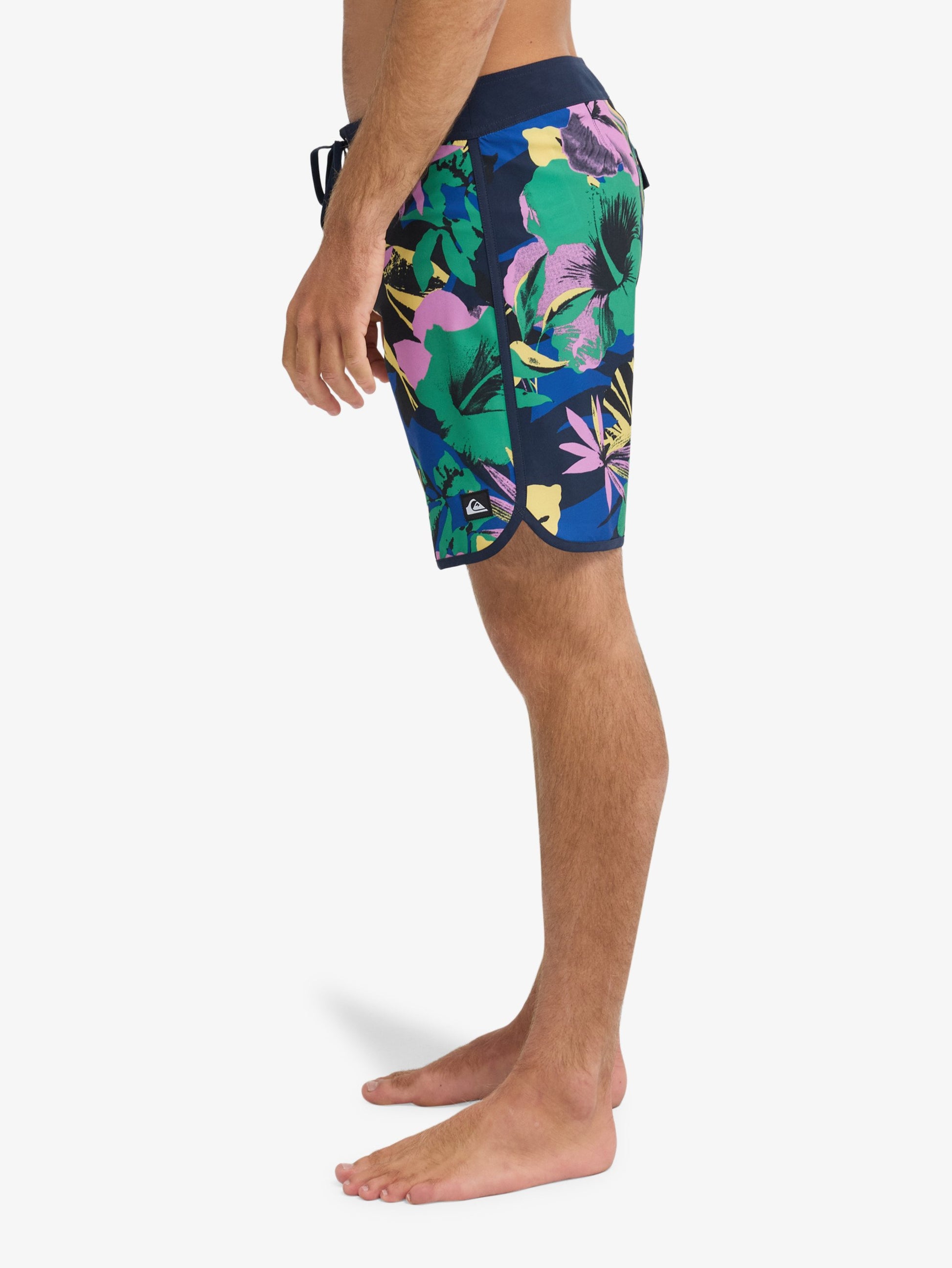 Mens Surfsilk Scallop 18" Boardshorts - Quiksilver Malaysia